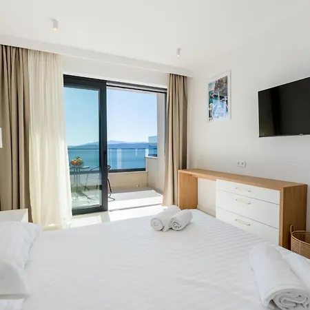 Wind Rose Maestral-beachfront Апартаменты