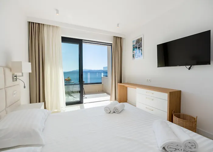 Wind Rose Maestral-beachfront Апартаменты